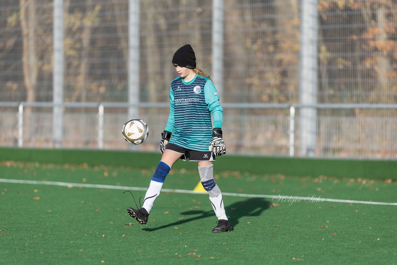 Bild 57 - wCJ VfL Pinneberg - SSV Rantzau : Ergebnis: 0:0
